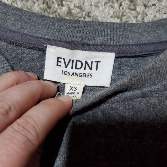 Evidnt Los Angeles Cute Front Scrunch Detail Wool Sweater - Picture 7 of 7